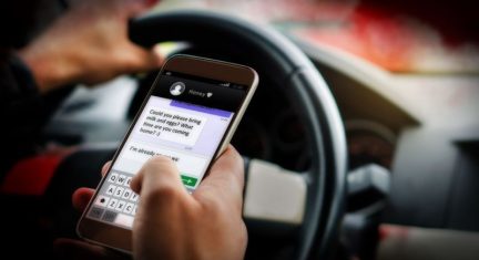 What is distracted driving and how telematics can prevent it?