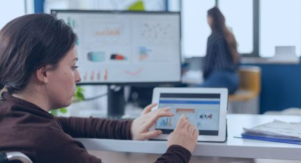 Role of Driver Tracking Software in Enhancing Road Safety