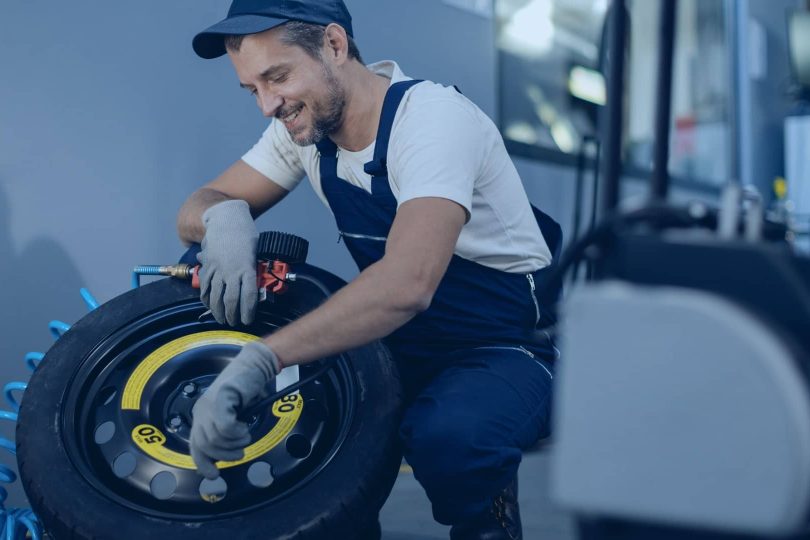 Choosing the Right Tire Pressure Monitoring System for Your Cars