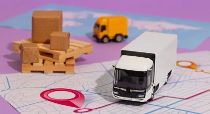 How Logistics Tracking Software Can Improve Supply Chain