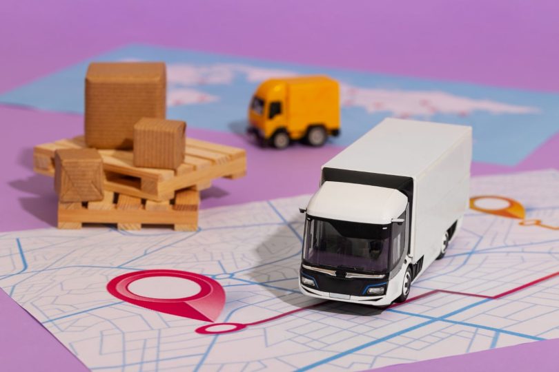 How Logistics Tracking Software Can Improve Supply Chain