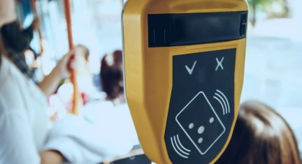 10 Reasons to Invest in a RFID Tracking Solution for School Bus