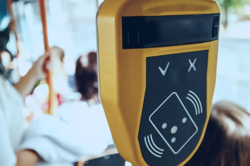 10 Reasons to Invest in a RFID Tracking Solution for School Bus
