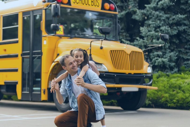 How to Choose the Right Student Transport Vehicle Monitoring System for Your School?