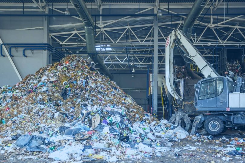 How Industrial Waste Management Services Can Save You Money