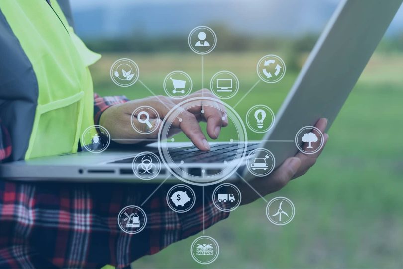 How Field Force Management Solution Can Boost Productivity