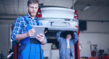 Fleet Maintenance Software: Driving Operational Excellence